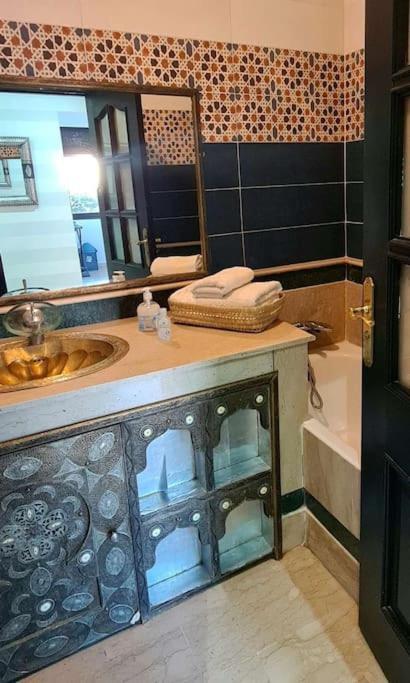 Luxueux Appartement Marrakech Au Coeur De L Hivernage มาร์ราเกช ภายนอก รูปภาพ